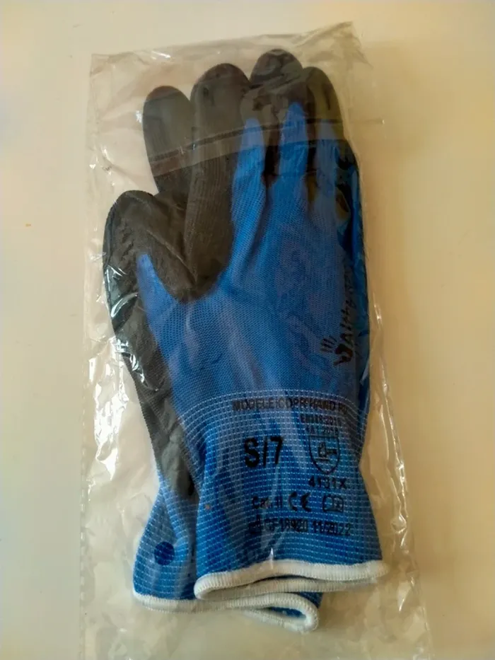 Gants de protection Althuna Taille S/7 Neufs sous emballage