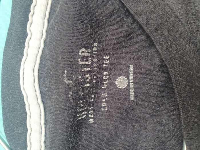 T-shirt Hollister dégradé noir beige · taille S - photo numéro 6