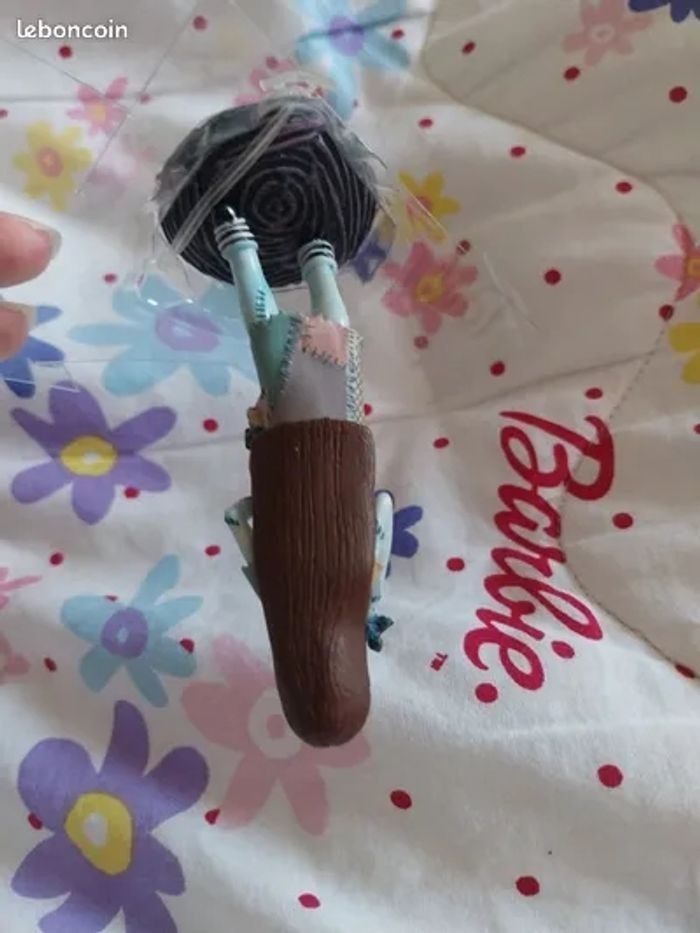 2 Figurines Sally et Oogie Boogie L'Étrange Noël de Monsieur Jack Disney - photo numéro 3