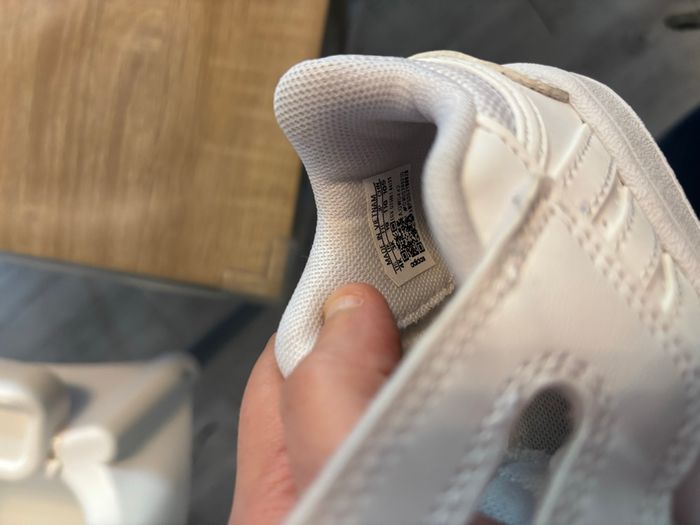 Chaussure adidas - photo numéro 4
