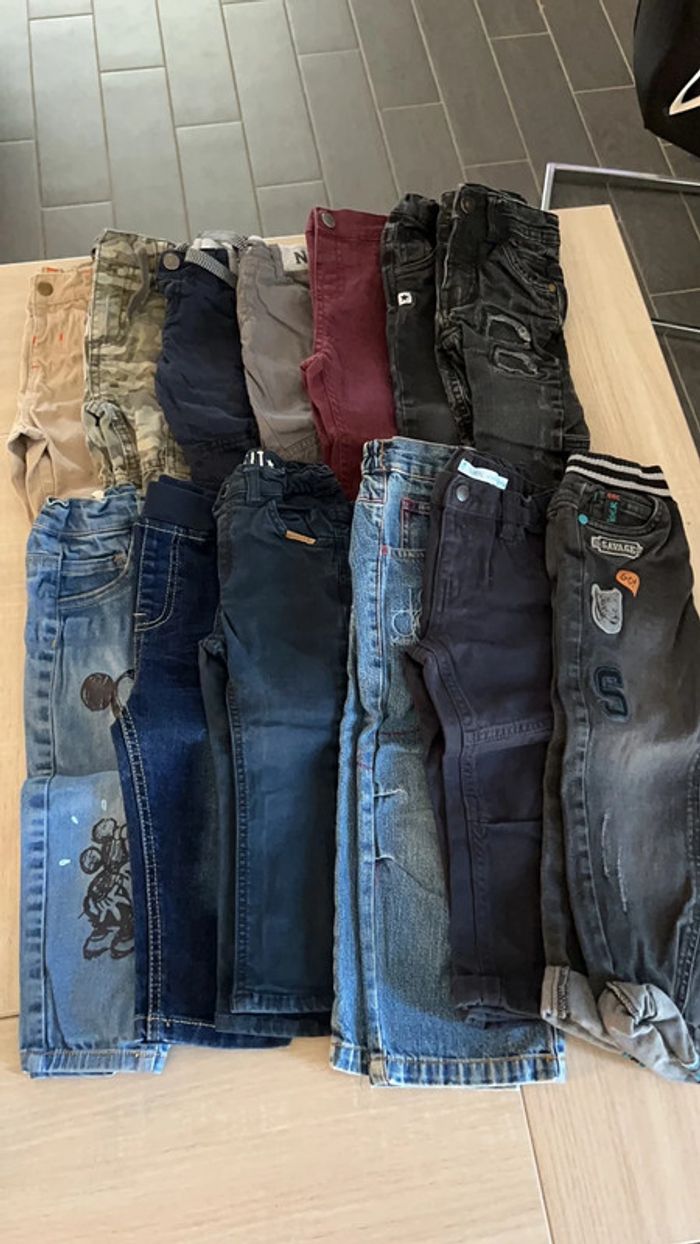 Lot de 66 vêtements garçon 24 mois - photo numéro 2