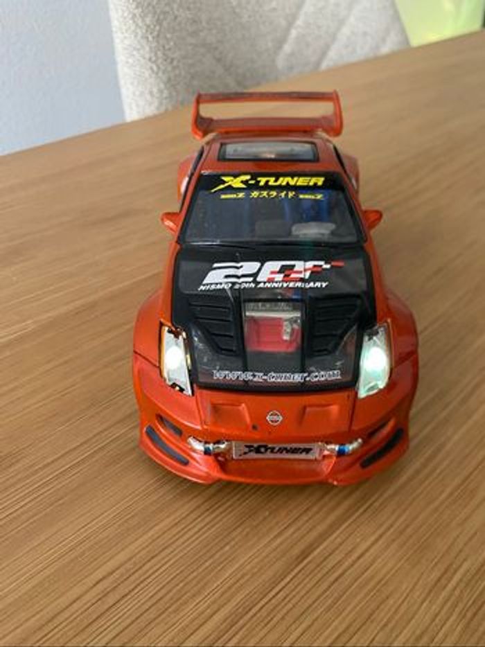 NISSAN 350 Z 1/24 - photo numéro 3