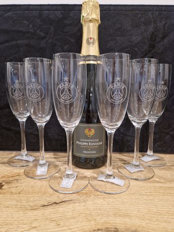 Flutes a champagne PSG