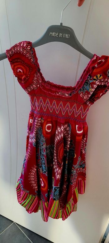 Robe 3/4ans neuve