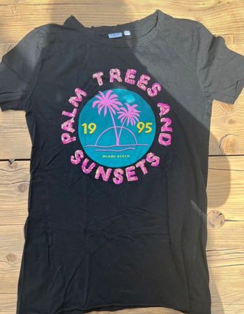 TEE shirt Lola taille L 1995