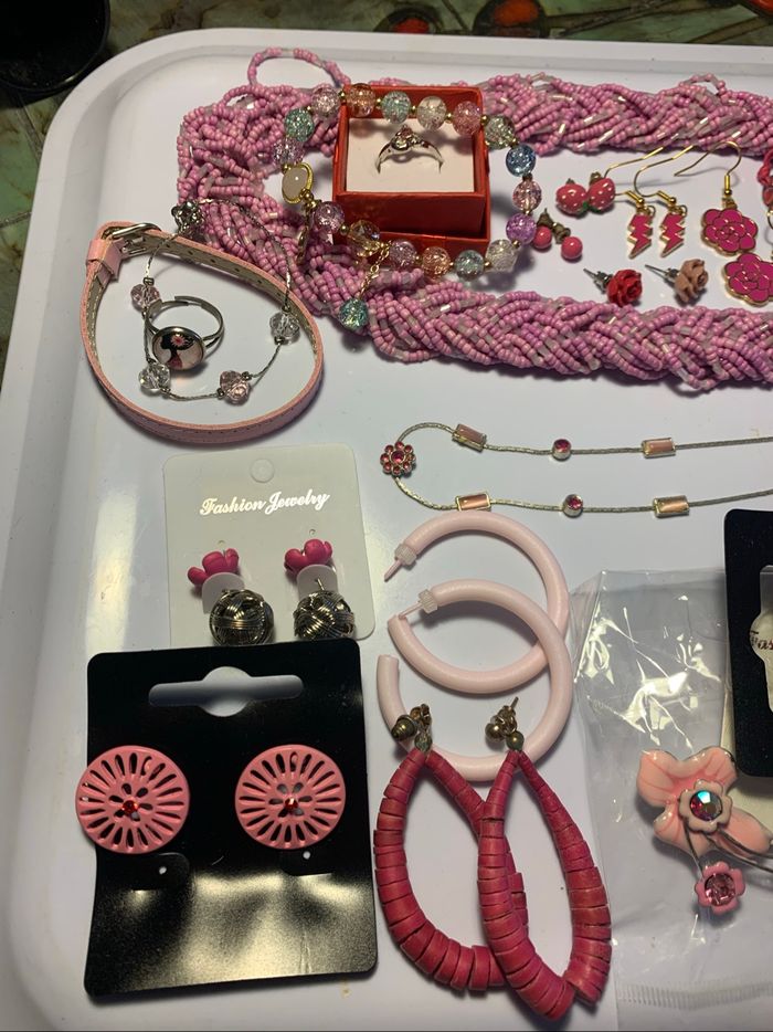 Gros lot bijoux roses ( voir descriptif) - photo numéro 5