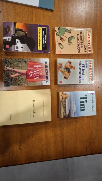 Lot de 6 livres ou au detail