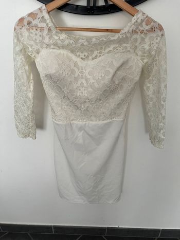 Jolie Robe de cérémonie dentelle parfait état taille 38