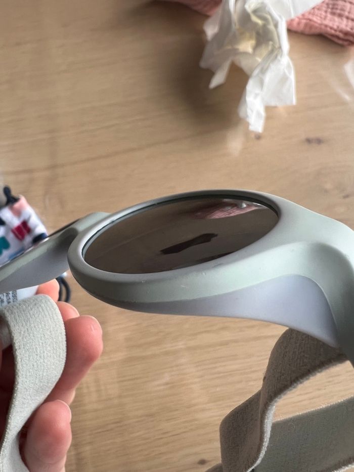 Lunettes de soleil bébé 0-9 mois Beaba bleu ciel - photo numéro 4