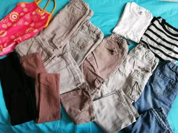 Lot de vêtements fille 4 ans