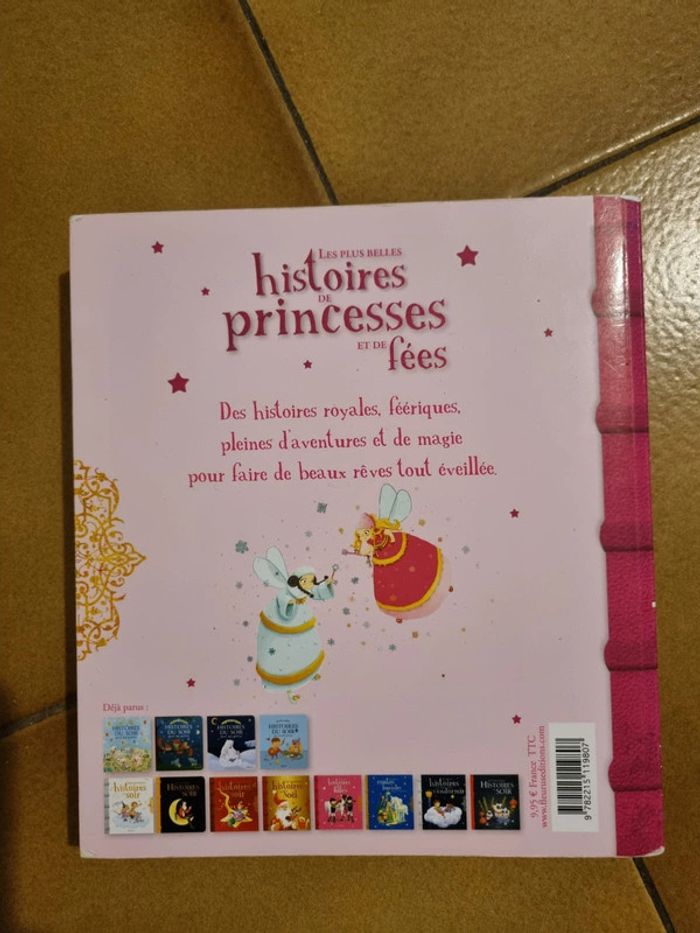 Gros livre histoires filles - photo numéro 2