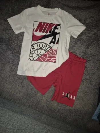 Ensemble Jordan 10 12 ans