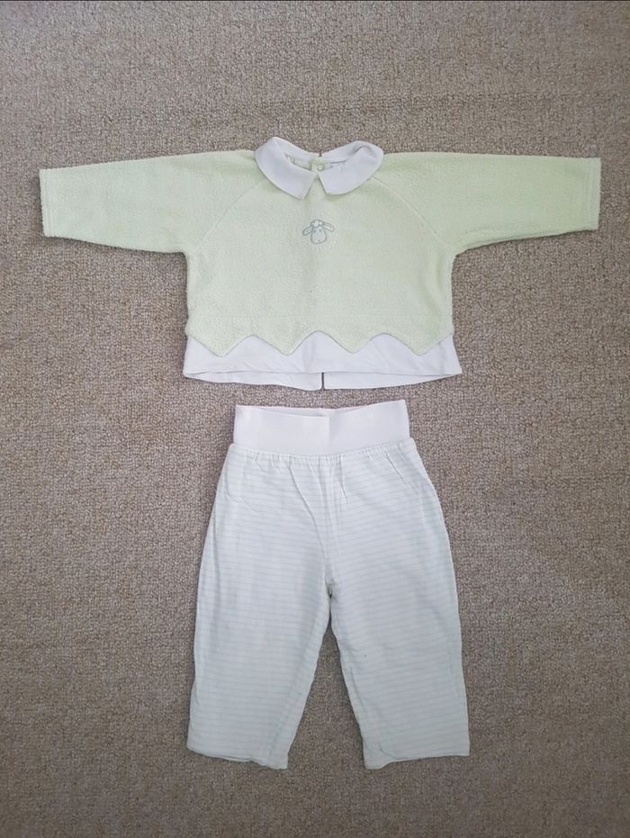 Ensemble vert et blanc, 12 mois