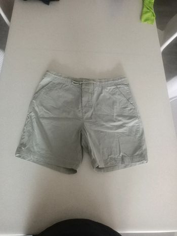 Short vert clair, denim co taille L