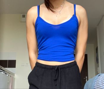 Crop top bleu électrique