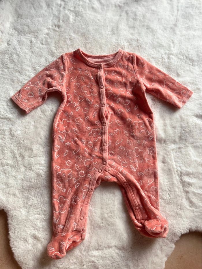 Lot pyjama 3 mois - photo numéro 4