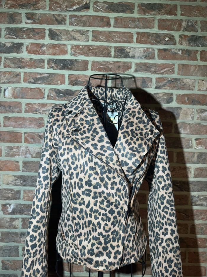 Veste à motifs douce neuve avec étiquette - photo numéro 5