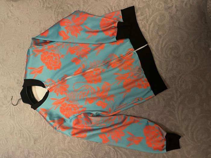 Veste mixte neuve à motifs