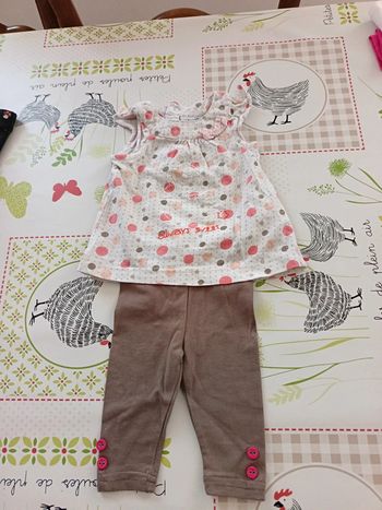 Ensemble bébé fille taille 3 mois
