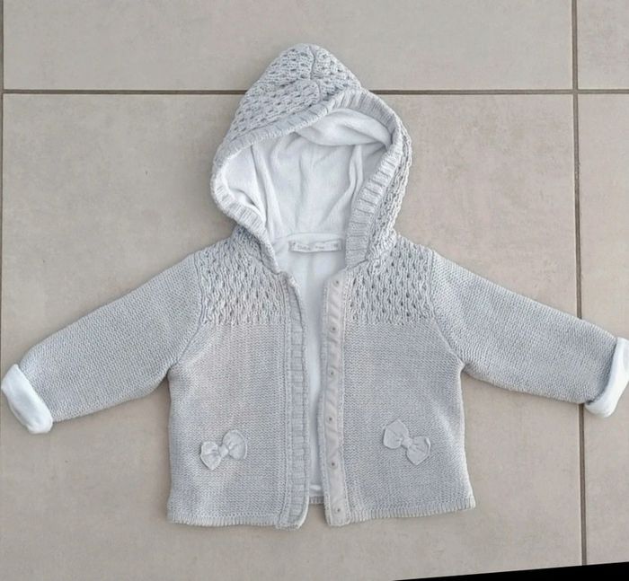 Veste/gilet chaud fille - 9 mois