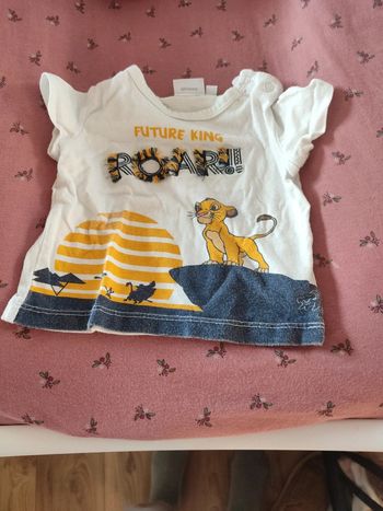 T shirt roi lion disney
