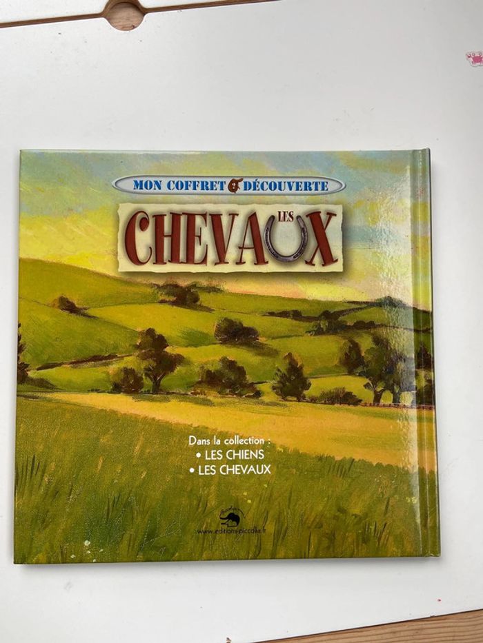 Livre Les chevaux - photo numéro 2