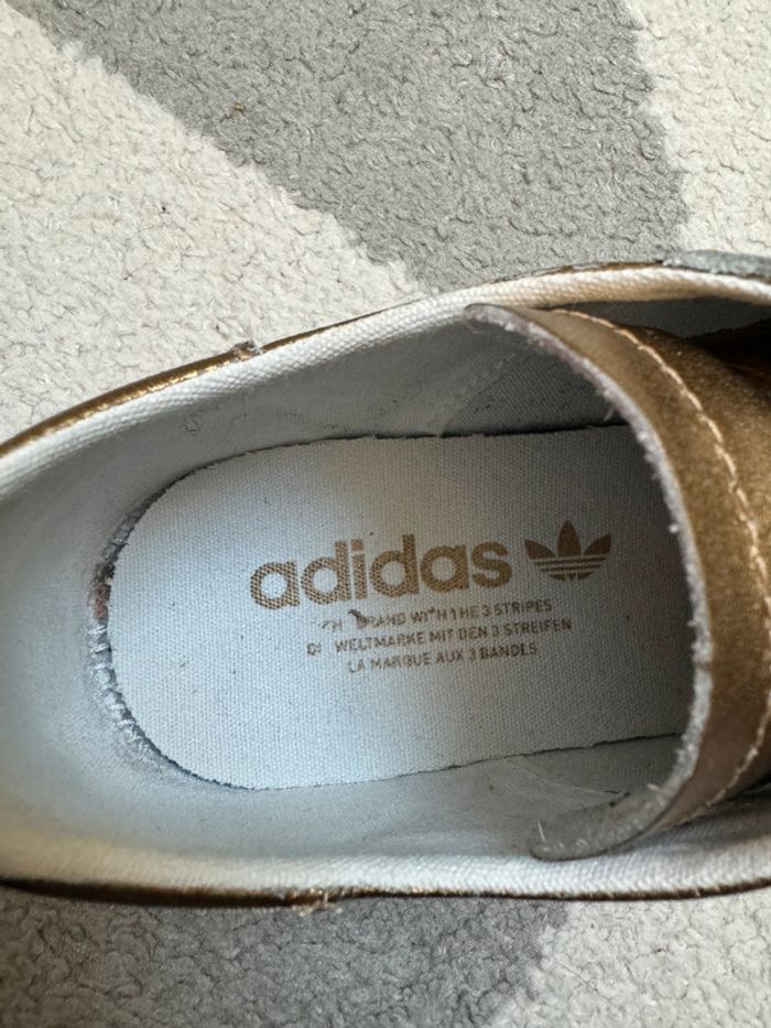 Basket Adidas courtvantage Taille 39 1/3 - photo numéro 6