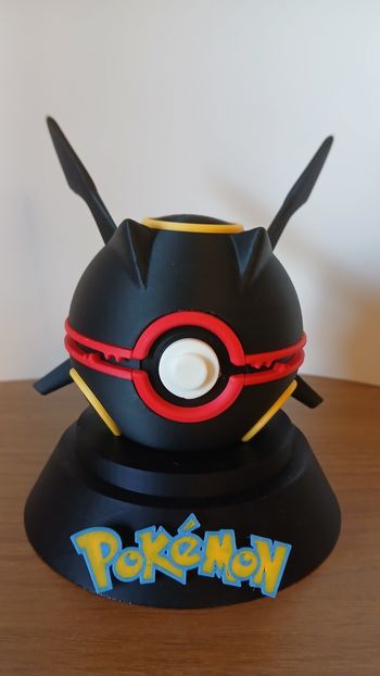 Pokeball Rayquaza Shiny 