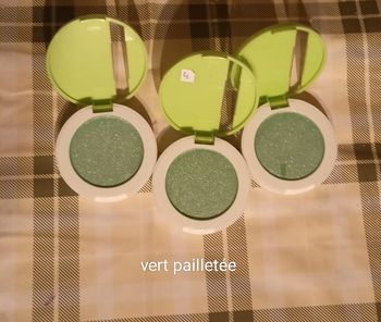 Lot revendeur maquillage