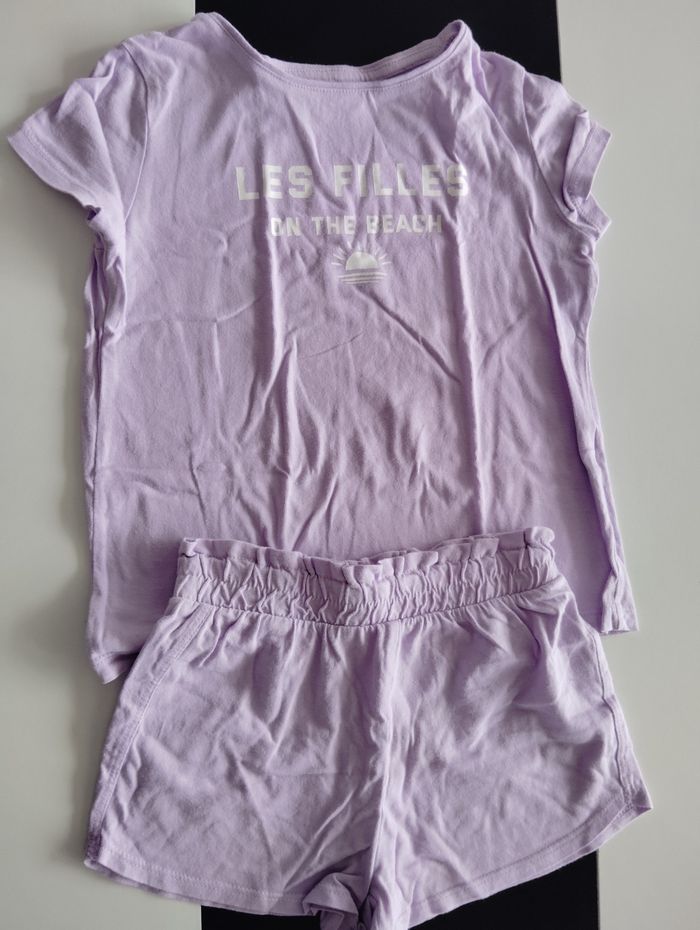 Ensemble tee shirt+short fille 5 ans