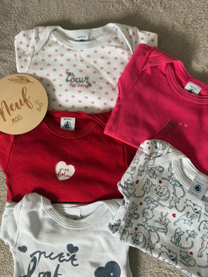 Lot de 5 bodies - photo numéro 2