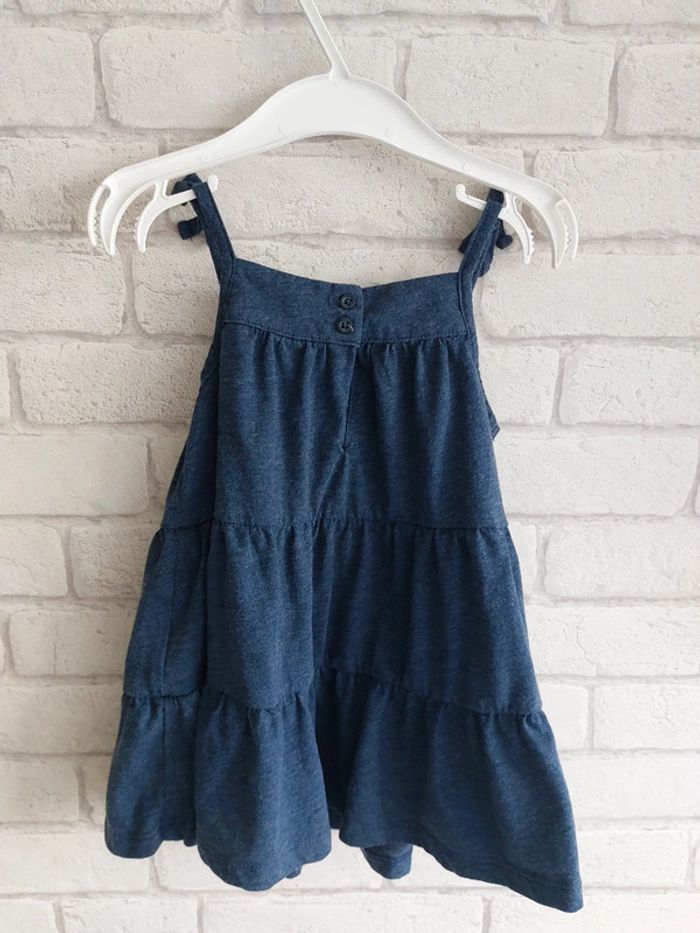 Robe GAP taille 12 - 18 mois - photo numéro 2