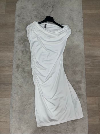 Robe blanche