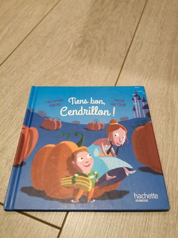 Livre "Tiens bon, Cendrillon"