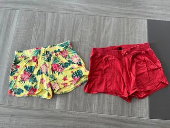 Lot 2 shorts kiabi 12 ans