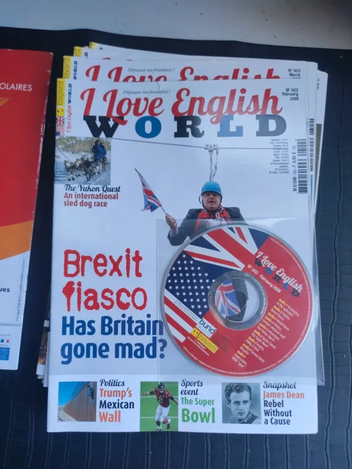 1 an d'abonnement i love english world janvier à décembre 2018 + cadeau - photo numéro 3