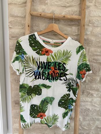Tee shirt H&M « vive les vacances » taille 14/15 ans - 4 €
