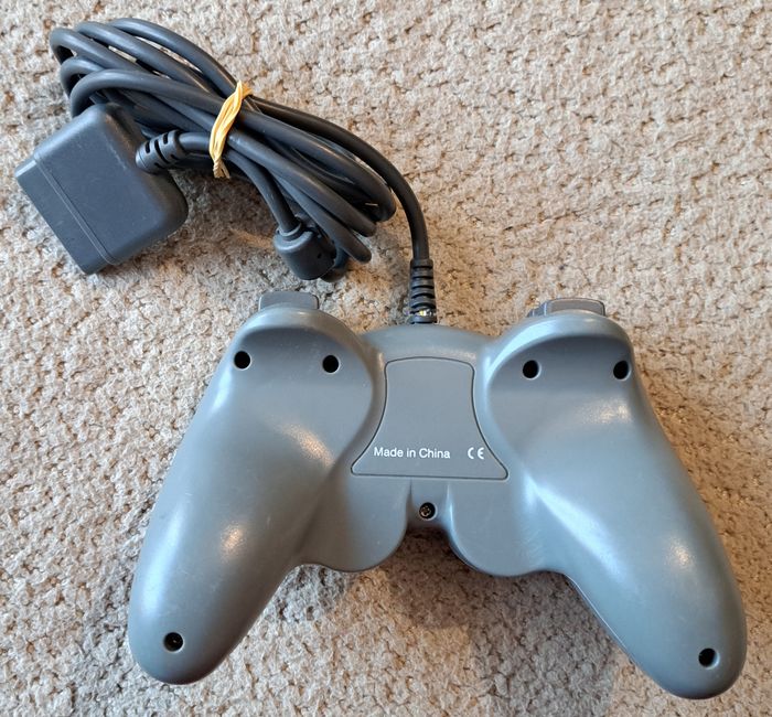 🎮 Manette Dark Rumble grise Sony PlayStation 2 PS2 - photo numéro 2