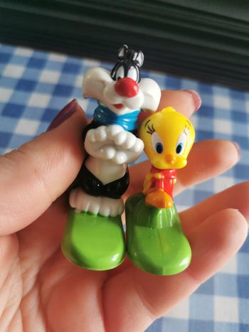 Lot de 2 figurines Kinder Titi et Grosminet