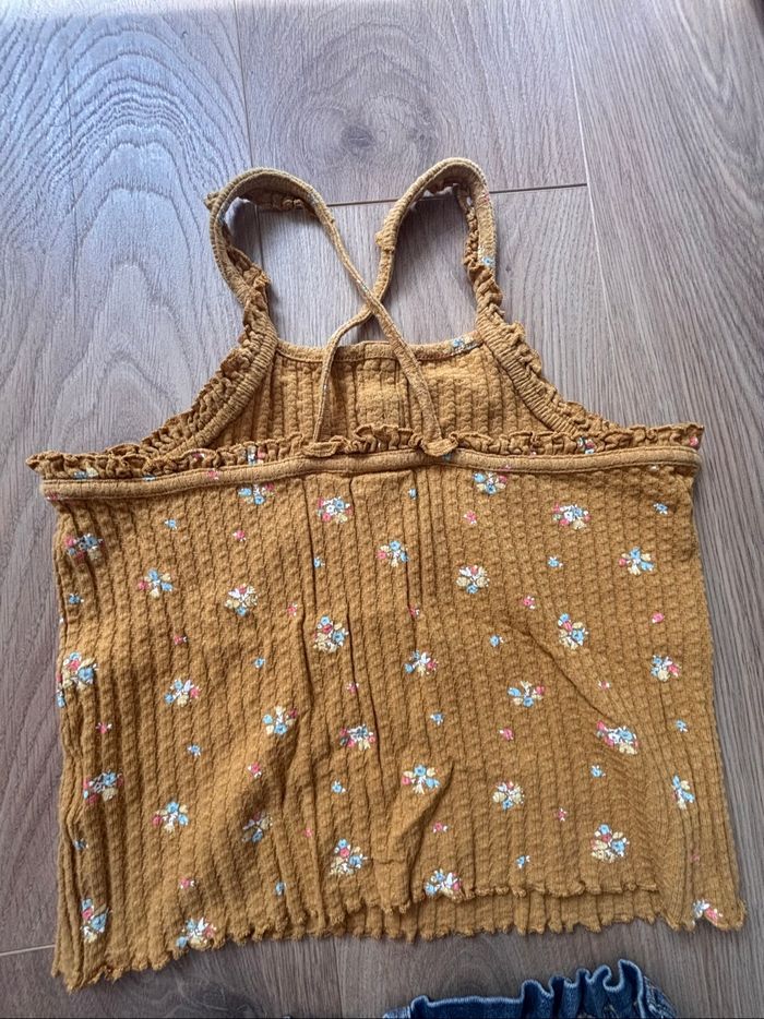 Ensemble débardeur moutarde fleuri et jupe en jean 8 ans - photo numéro 6