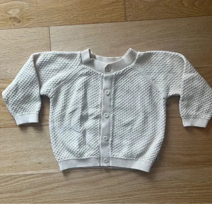 Gilet petit bateau bébé – 18 mois – écru/beige – 100% coton – Très bon état