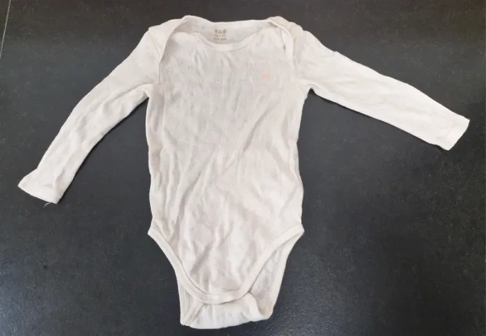 Lot de 5 pyjamas fille 2 pièces et 5 bodies manches longue TA0 - 24 mois - photo numéro 12