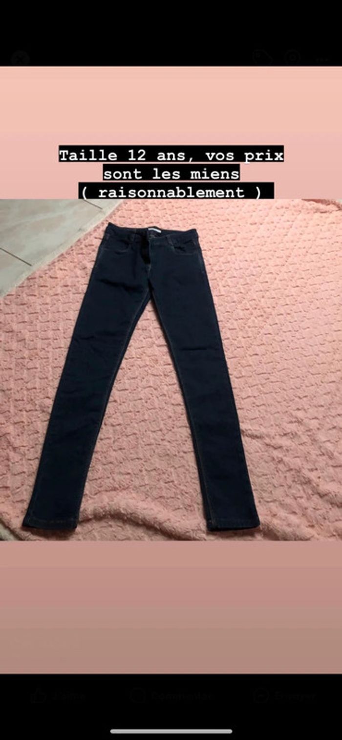 Jean taille 12 ans en très bon état