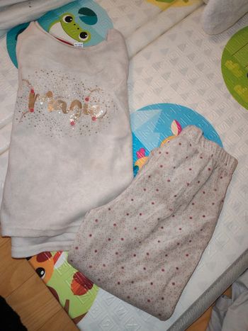 Pyjama chaud