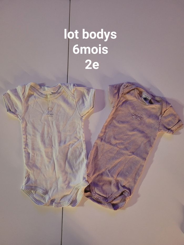 Vêtements - photo numéro 7