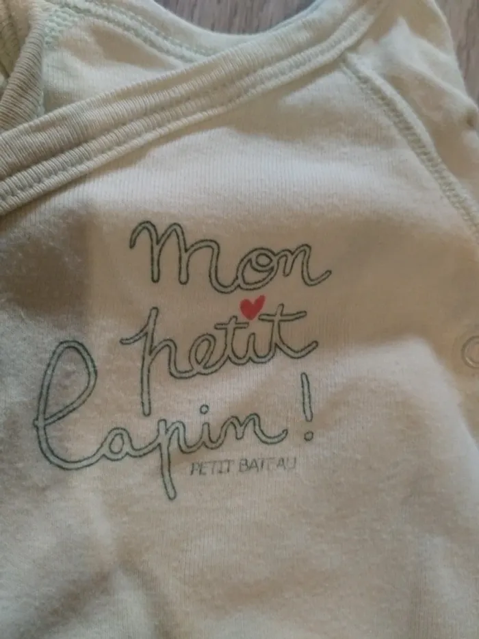 Lot bodies et pyjamas Naissance - photo numéro 12