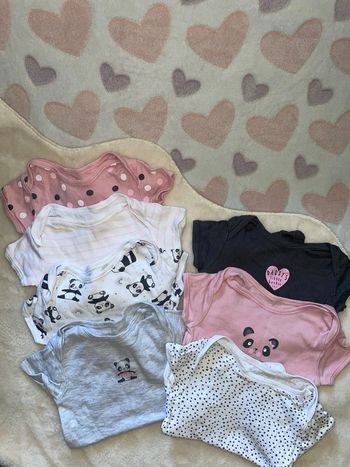 Lot 7 bodies fille MC 3mois/ 62cm Primark -Panda