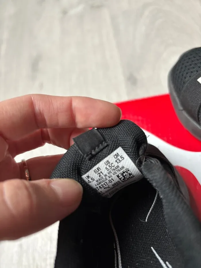 Puma noires - photo numéro 6