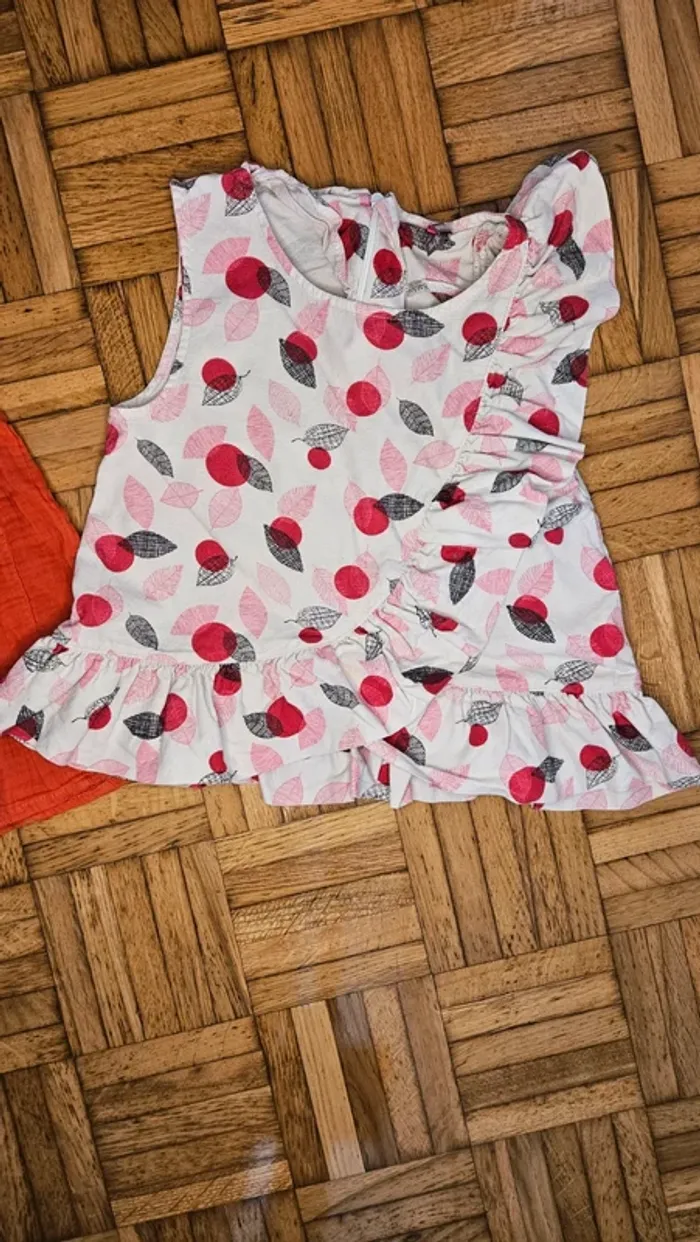 Lot blouses fille 6 ans - photo numéro 2