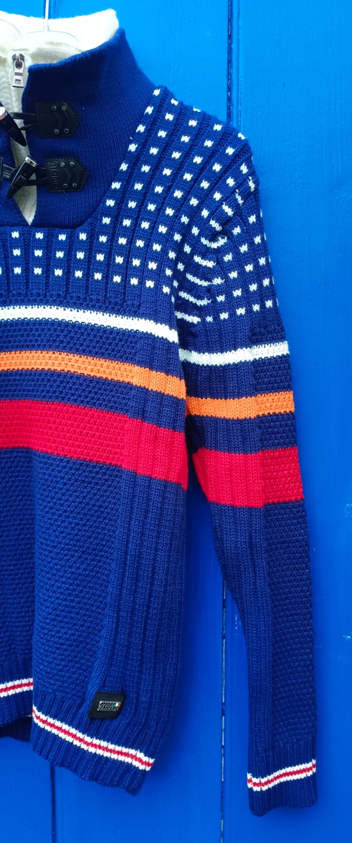 Gros pull Club ju Taille L - photo numéro 7